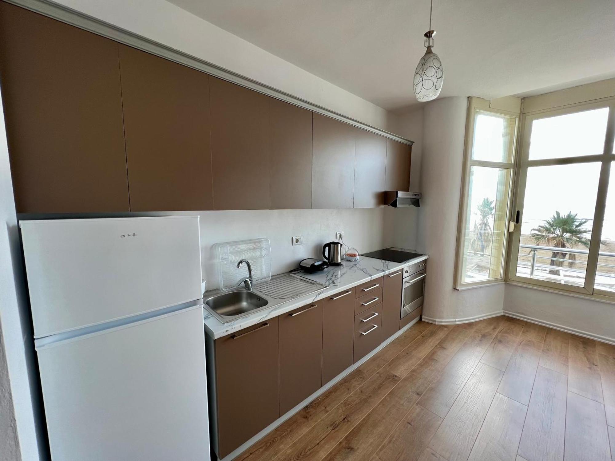Wave Beachfront Apartments Durres Ngoại thất bức ảnh